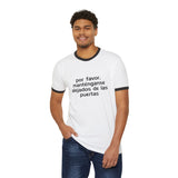 Disney Monorail Ringer T Shirt — “por favor, manténganse alejados de las puertas”